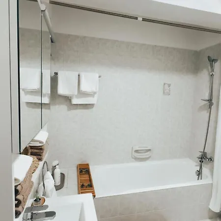 Comfortable Stylish Flat In Apartment