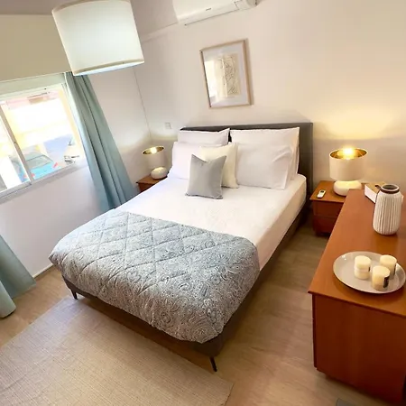 Comfortable Stylish Flat In Apartment *