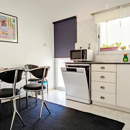 Comfortable Stylish Flat In Apartment Limassol